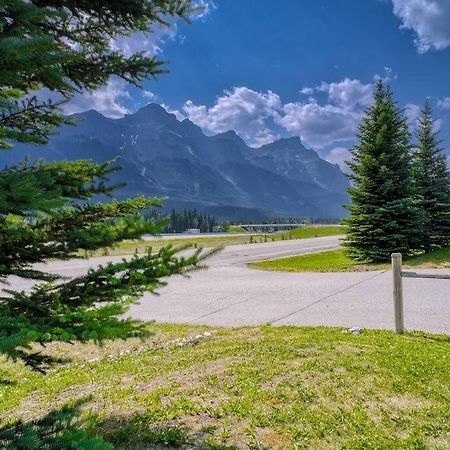 5 Mins To Banff - Cozy Townhome 2Br&2Bath - Banff Pass Included Canmore Exterior photo